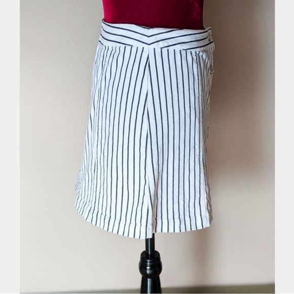 Altar'd State White and Blue Button Striped Skirt Size Medium - Picture 4 of 8